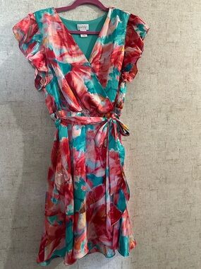 Nicole Miller lightweight faux wrap medium color slash dress